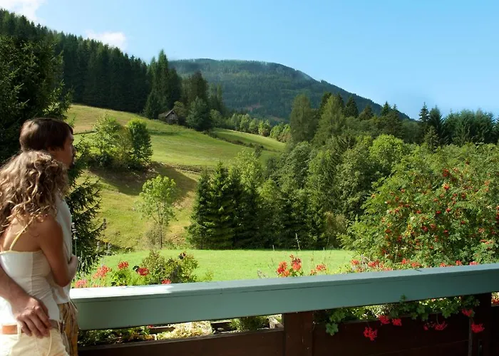 Ortners Mauerwirt - Leistbarer Luxus Lägenhet